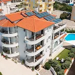 Apartment Tihi Iii Vodice