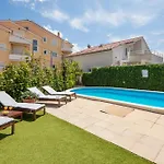 Apartment Tihi Iii *