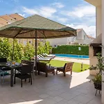 Tihi Iii Apartment *