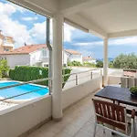 Tihi Iii Vodice