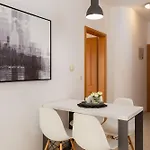 Tihi Iii Apartment