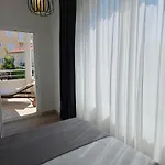 Tihi Iii Apartment *