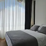 Apartment Tihi Iii *