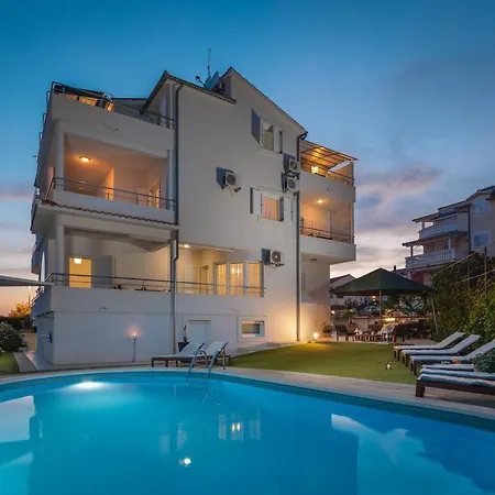 Tihi Iii Apartman Vodice