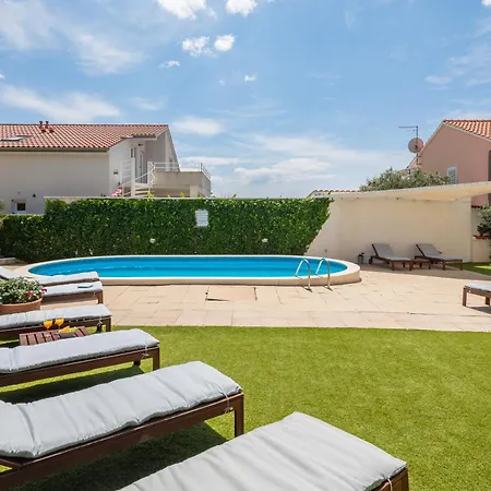 Tihi Iii Appartement *