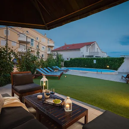 Tihi Iii Apartman