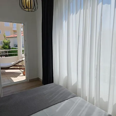 Tihi Iii Apartman *