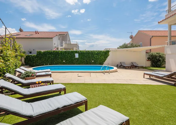 Tihi Iii Apartamento *