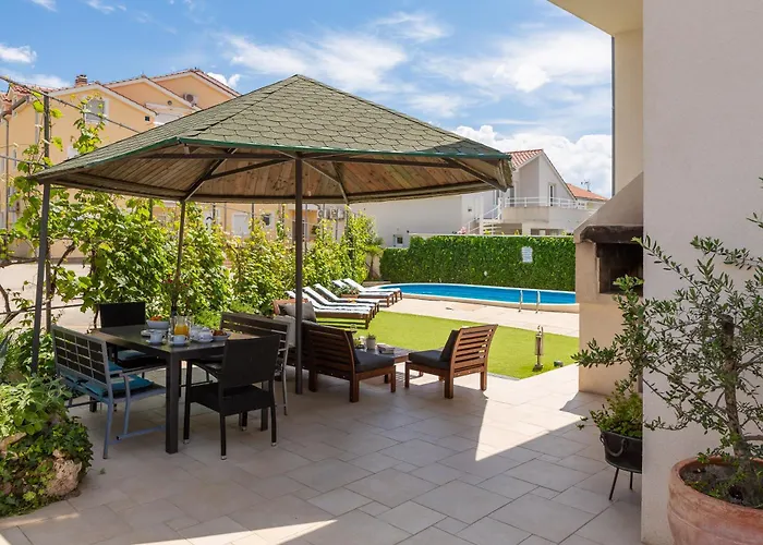 Tihi Iii Apartamento *