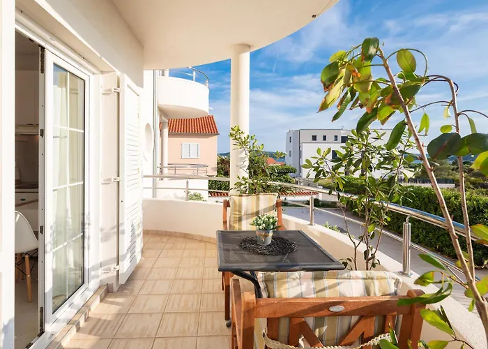 Tihi Iii Apartamento *