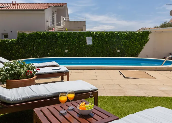 Tihi Iii Apartamento *