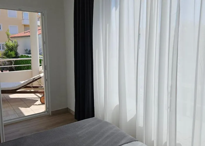 Tihi Iii Apartamento *